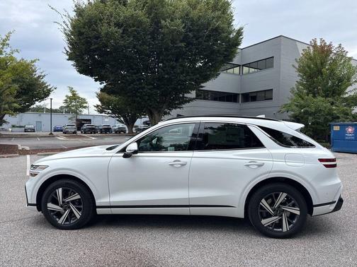 2026 Genesis GV70 3.5T Sport Advanced