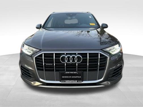 2021 Audi Q7 45 Premium Plus