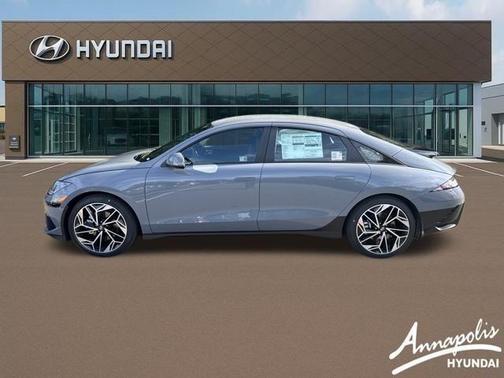 2025 Hyundai IONIQ 6 SEL
