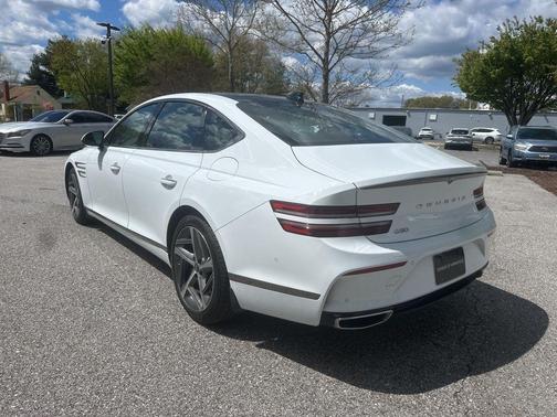 2023 Genesis G80 2.5T