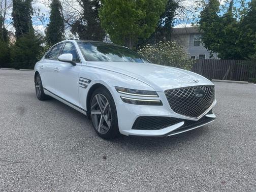 2023 Genesis G80 2.5T