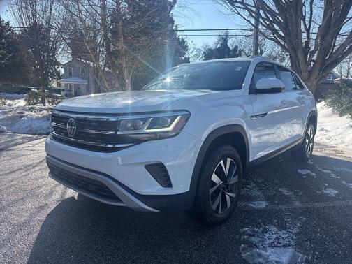 2023 Volkswagen Atlas Cross Sport 2.0T SE