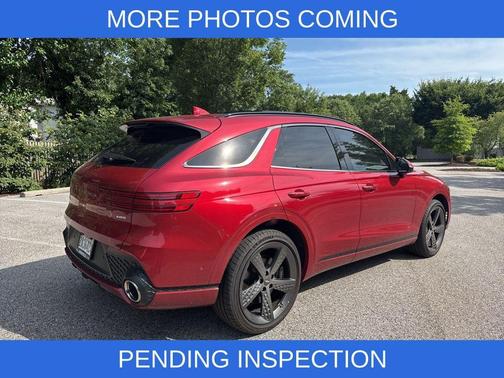 2025 Genesis GV70 2.5T