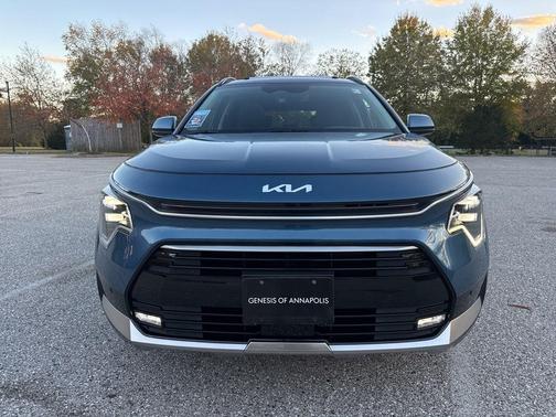 2023 Kia Niro SX Touring
