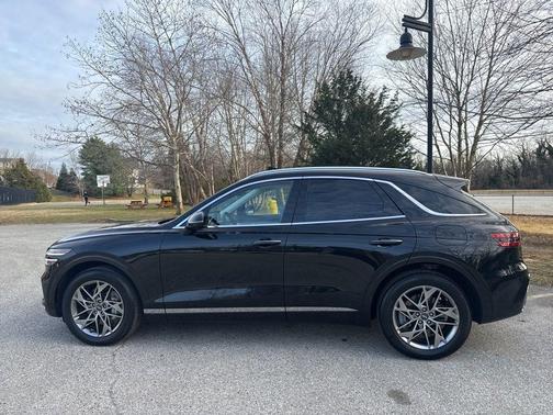 2023 Genesis GV70 2.5T