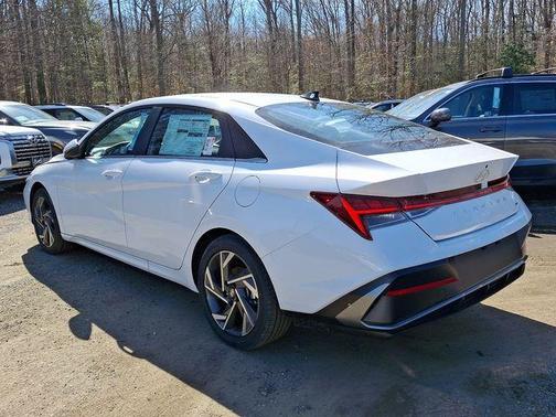 2025 Hyundai ELANTRA HEV Limited