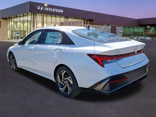 2025 Hyundai ELANTRA HEV Limited