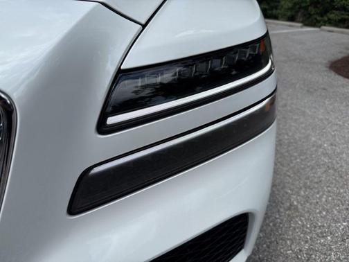 2025 Genesis GV80 2.5T Prestige