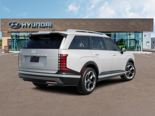 White Pearl 2027 Hyundai PALISADE Calligraphy