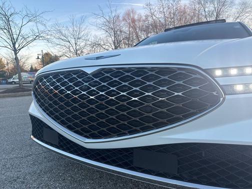 2025 Genesis G90 3.5T e-SC