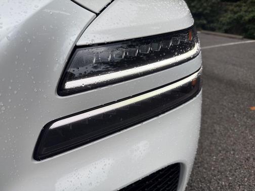 2025 Genesis GV80 2.5T Prestige
