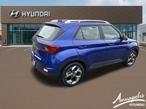 2023 Hyundai VENUE Limited