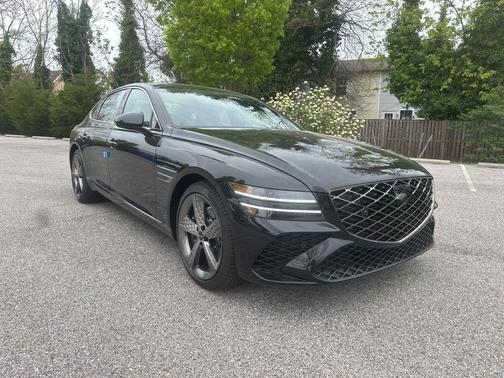2025 Genesis G80 2.5T