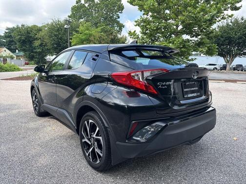 2021 Toyota C-HR LE