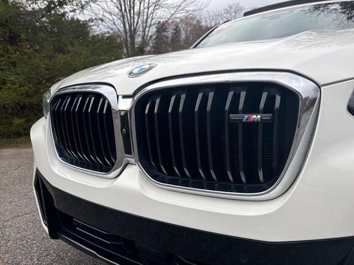 2022 BMW X3 M40i