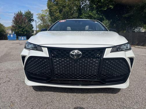 2020 Toyota Avalon XSE