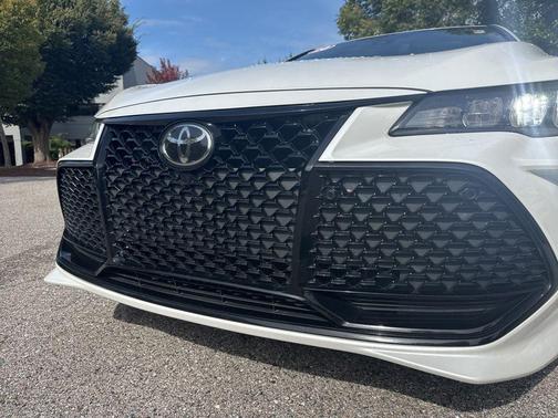2020 Toyota Avalon XSE