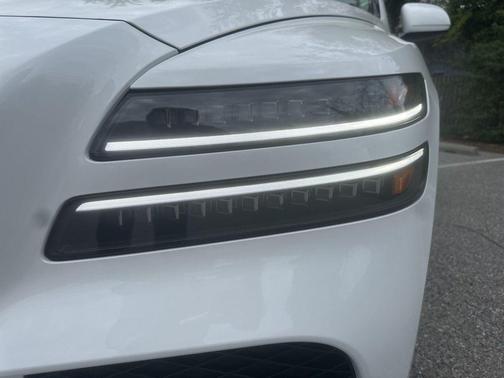 2025 Genesis GV80 2.5T