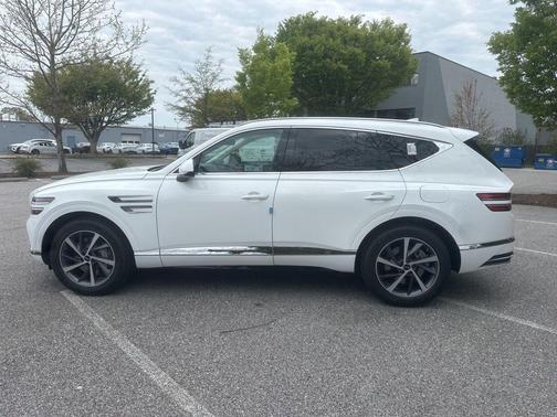 2025 Genesis GV80 2.5T