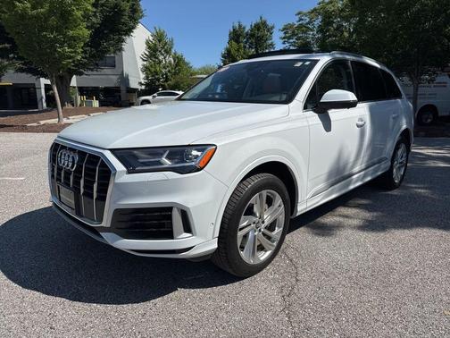 2020 Audi Q7 55 Premium Plus