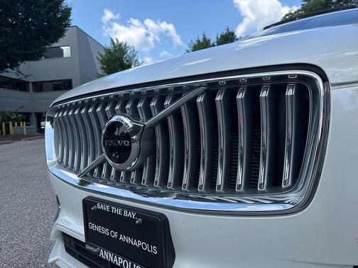 2023 Volvo XC90 B6 Ultimate 6-Seater