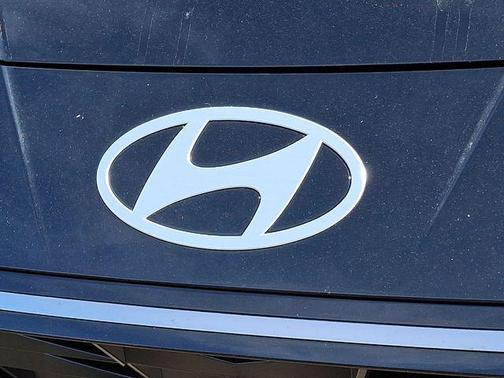 2025 Hyundai ELANTRA HEV Limited