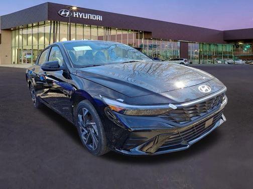 2025 Hyundai ELANTRA HEV Limited
