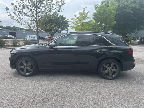 2025 Genesis GV70 2.5T