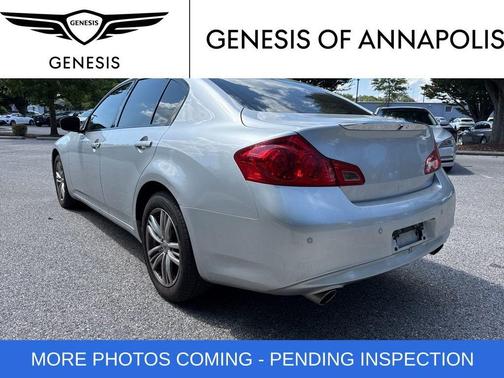 2011 INFINITI G37x Base