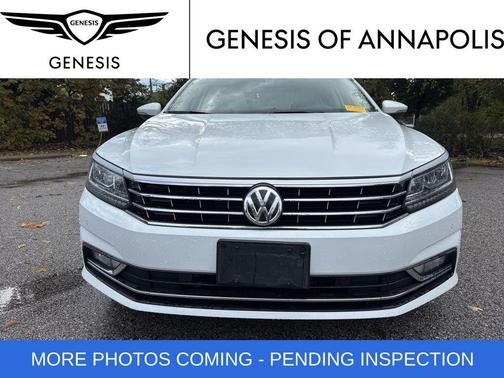 2018 Volkswagen Passat 3.6L SEL Premium