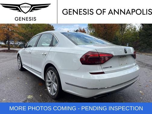 2018 Volkswagen Passat 3.6L SEL Premium