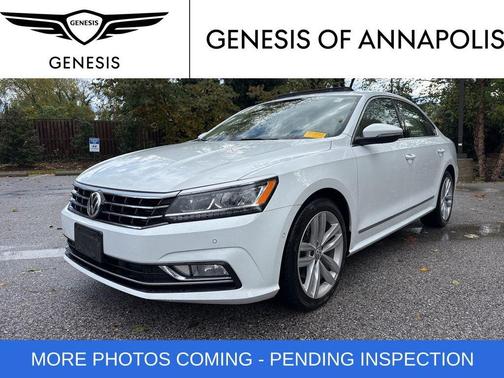 2018 Volkswagen Passat 3.6L SEL Premium