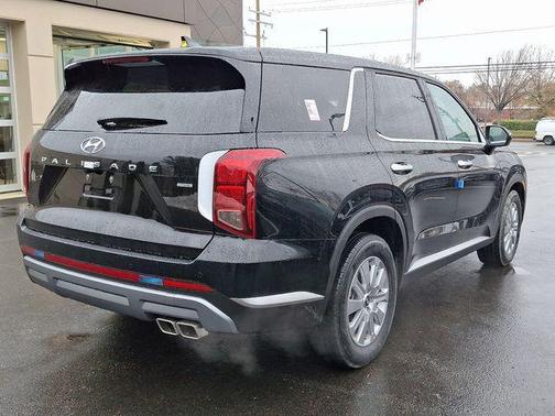 2025 Hyundai PALISADE SE