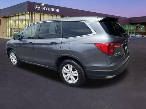 2016 Honda Pilot LX