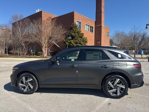 2026 Genesis GV70 3.5T Sport Advanced