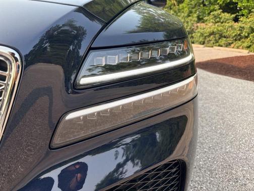 2025 Genesis GV80 2.5T Prestige