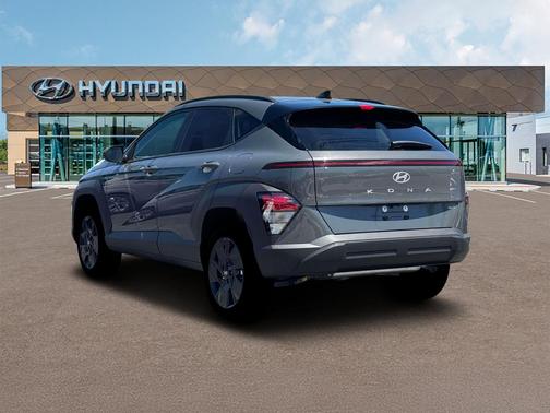 Gray Pearl 2026 Hyundai KONA SEL Sport