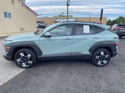 2025 Hyundai KONA SEL