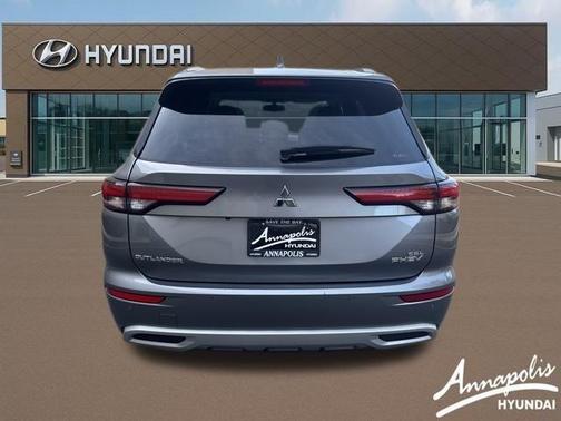 2023 Mitsubishi Outlander PHEV 40th Anniversary