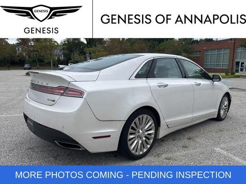 2013 Lincoln MKZ Base