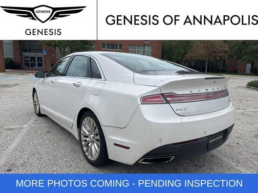 2013 Lincoln MKZ Base