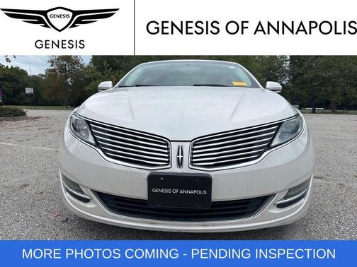 2013 Lincoln MKZ Base