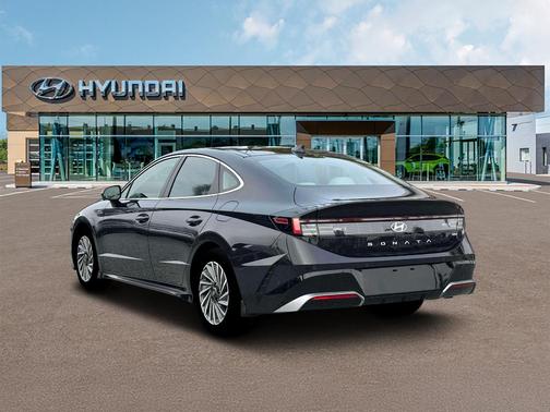 2026 Hyundai SONATA Hybrid Limited