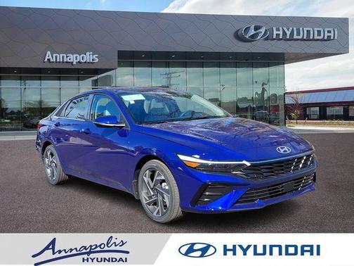 2025 Hyundai ELANTRA Limited