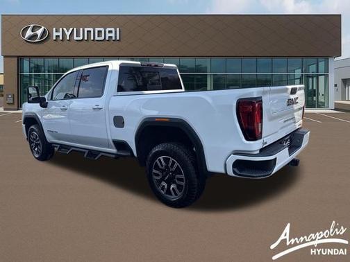 2022 GMC Sierra 2500 AT4
