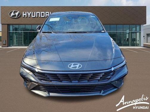 2025 Hyundai ELANTRA HEV Limited