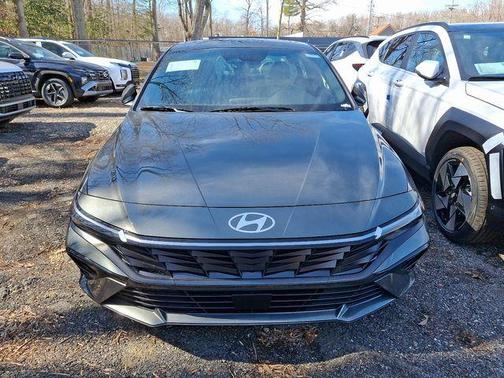 2025 Hyundai ELANTRA HEV Limited