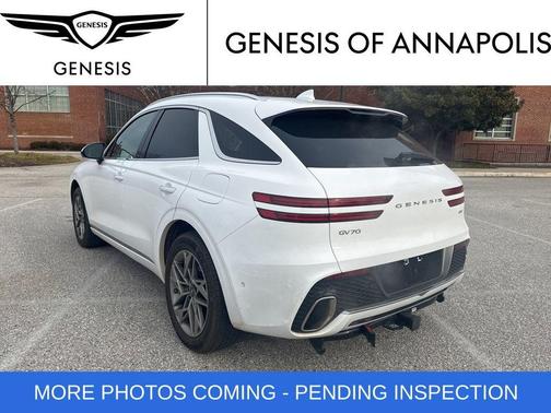 2022 Genesis GV70 2.5T