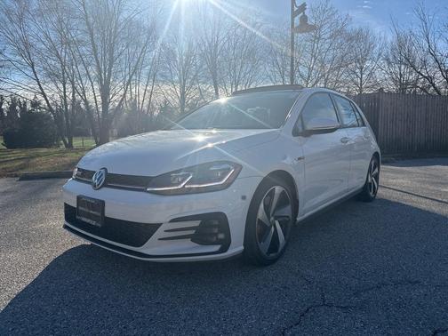 2019 Volkswagen Golf GTI 2.0T SE