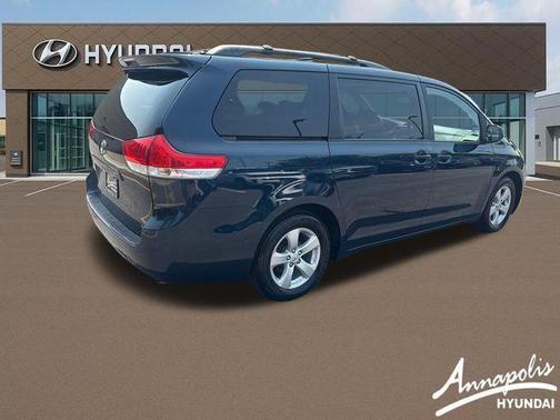 South Pacific Pearl 2011 Toyota Sienna LE